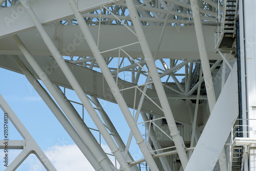 Effelsberg radio telescope structure capturing scientific data