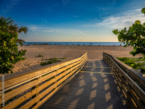 Canvastavla Walkway to Nokomis Beach on the Gulf of Mexico in Nokomis in southwestern Florid