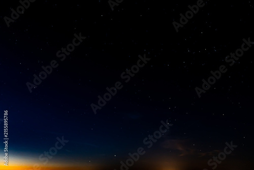 Sternschnuppe am Sternenhimmel