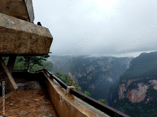 Sumidero Canyon in Chiapas mexico, boat tour, Canyon walls, lake, view point, photo stop, foggy