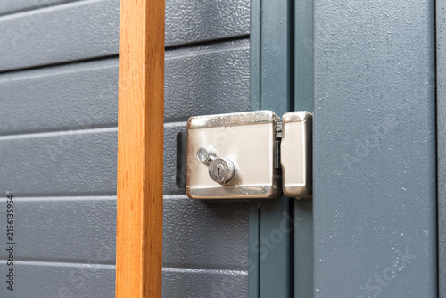 Foto Stainless steel electromechanical gate lock
