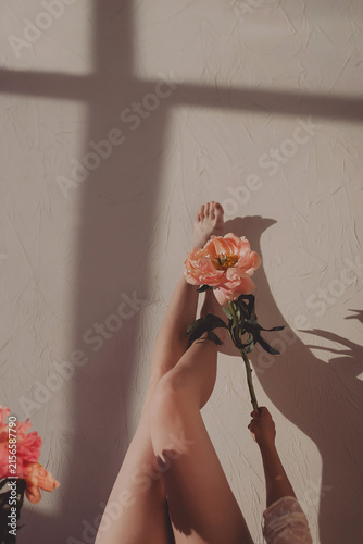 Bild auf Leinwand Embracing spring blooms with soft elegance in a moment of tenderness and beauty