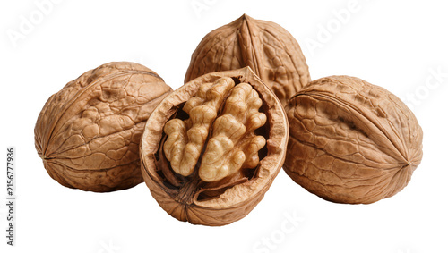 Fotografía Whole and cracked walnuts with visible kernels, isolated on transparent backgrou
