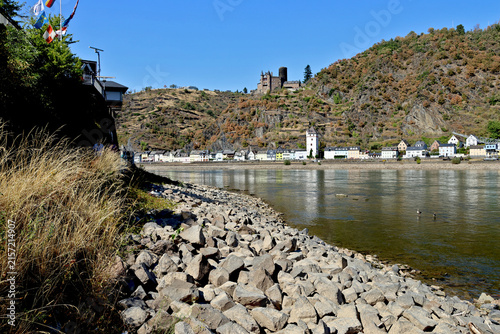 Low water on the Rhine exposes gravel banks at St. Goarshausen