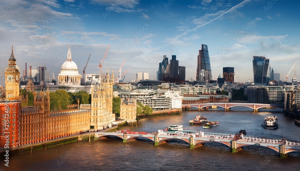 Fototapeta premium urban landscapes london england