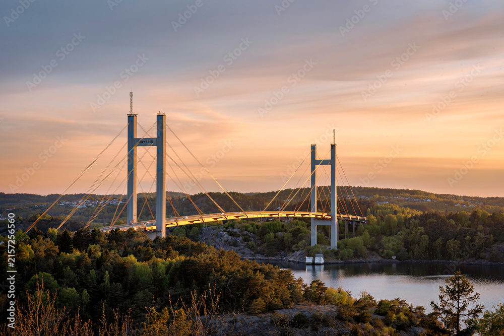 Fototapeta premium Tjörnbron Bridge at Sunset in Sweden