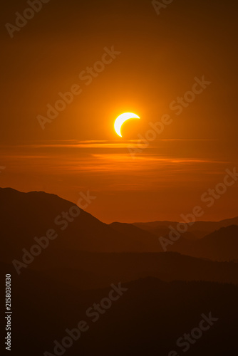 Foto Partielle Sonnenfinsternis Österreich 2026 - partial solar eclipse