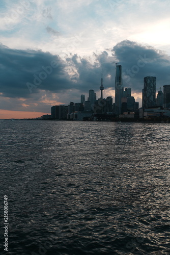 Canvas Print toronto ontario canada. view from new park