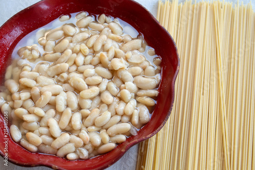 White Beans and Spaghetti Ingredients