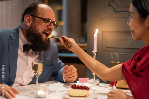 Quadro su tela Romantic dinner date ambiance photo