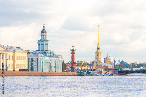 Quadro su tela The Spit of Vasilievsky Island and the Peter and Paul Cathedral