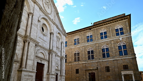 Canvas Print Renaissance facade of Pienza Cathedral and historic palace in Piazza Pio II Pien