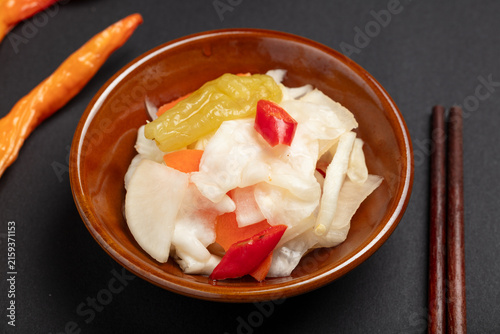 Foto tasty and refreshing assorted pickle