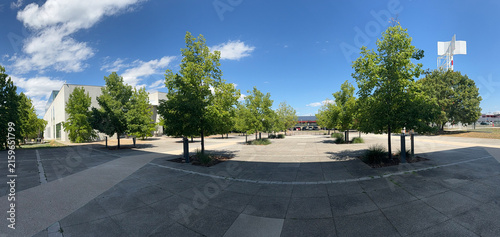 Alsace - esplanade d'entreprise