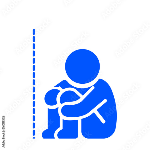 孤独や不安を感じて体育座りをする人のピクトグラム（青）