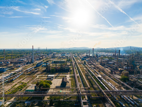 Fotografie Large industrial area with factories and railways during day light
