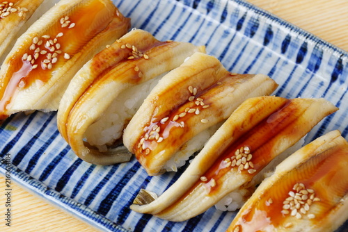 Cuadro en lienzo 煮穴子寿司