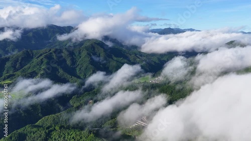 高千穂・国見ヶ丘に広がる雲海の絶景 空撮