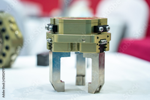 Quadro su tela Industrial robotic gripper with dual metal gripping jaws