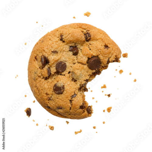 Konstfotografi Delicious round chocolate chip cookie with a bite taken out, surrounded by crumb