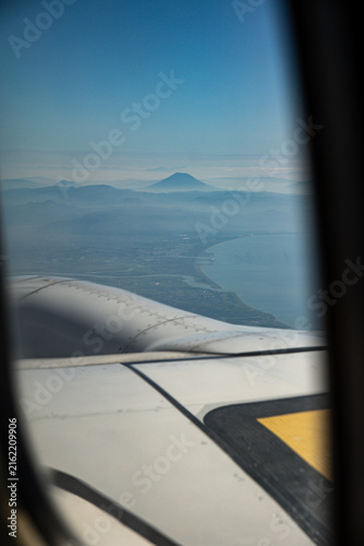 飛行機の中から見える北海道にある羊蹄山