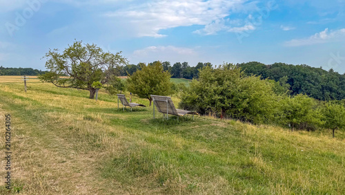 Foto Scenic Resting Place at Kappelbuck in the Franconian Countryside