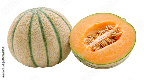 Foto Whole cantaloupe melon and half cantaloupe melon with seeds, isolated on transpa
