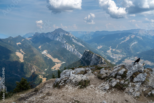 Vue sur le Grand Som depuis le Charmant Som dansle Massif de la Chartreuse en été, Isère ,Alpes , France