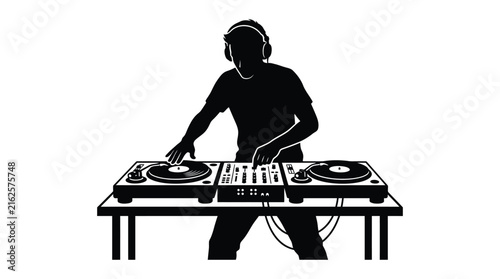Foto Dj performing with turntables and headphones black silhouette