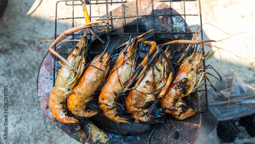 Big giant river shrimp grilled on fire asian food