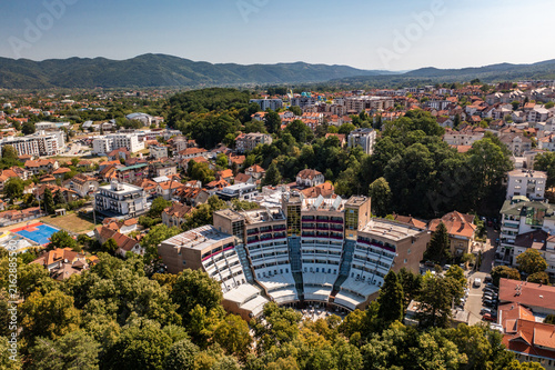 фотографія Aerial Panorama of Vrnjacka Banja with Hotel Merkur, Serbia