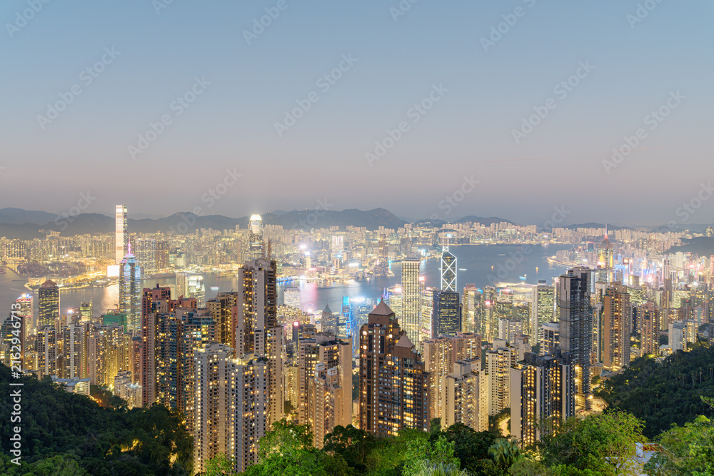 Fototapeta premium Awesome aerial view of Hong Kong from Victoria Peak