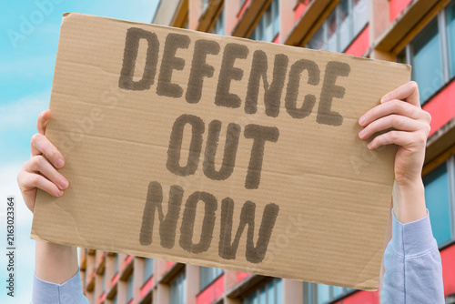 Foto "Defence Out Now" Ukraine urgently seeks new security minister appointment