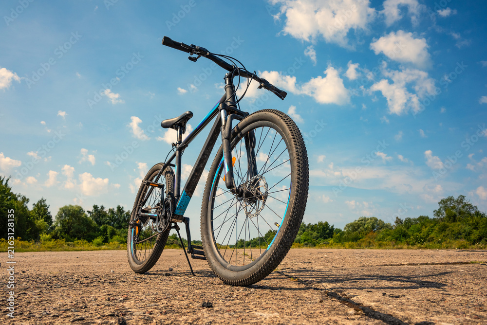 Fototapeta premium Summer landscape with hard-tail mtb bike