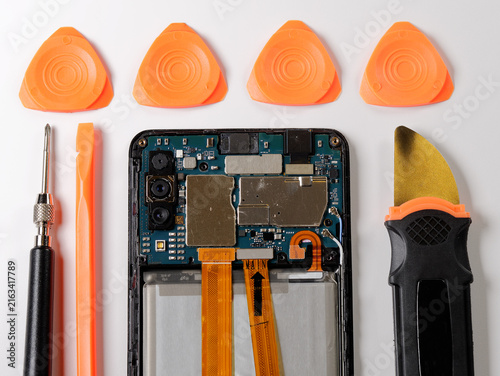 Bild auf Leinwand Tools for Repairing Faulty Mobile Phone
