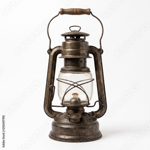 Canvastavla old oil lamp on white background