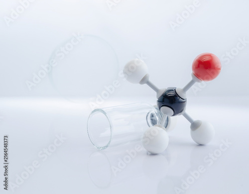 3d model of a singular molecule in an isolated glass