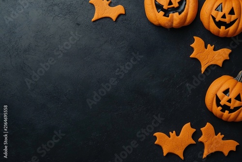 A white background with a pumpkin and a pumpkin hat , with ample copy space for text.