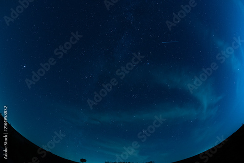 秋の天の川と流星
