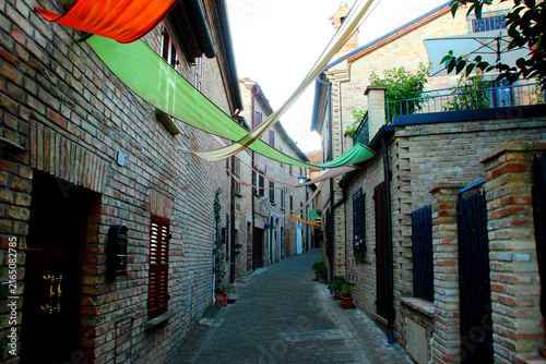 Canvas Print MONDAVIO, ITALY - AUGUST 9, 2025: Streets of Mondavio