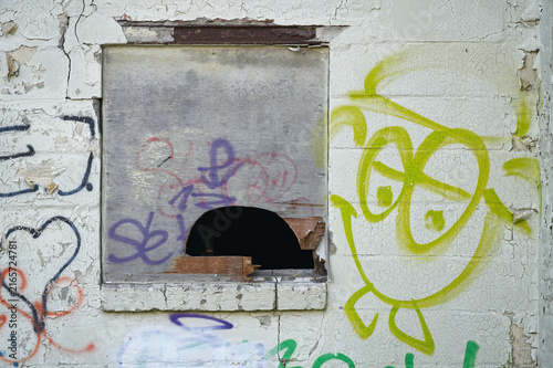 Lost Place Fenster