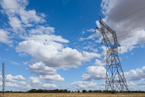 pylône haute tension