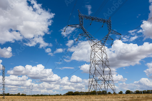 pylône haute tension