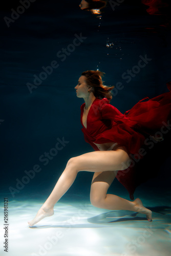 Fotografía Aquatic ballet portrait