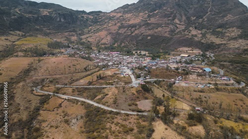 Video overlooking a sea of ​​clouds in the Andean village of Llama near Chota, in Cajamarca, Peru
