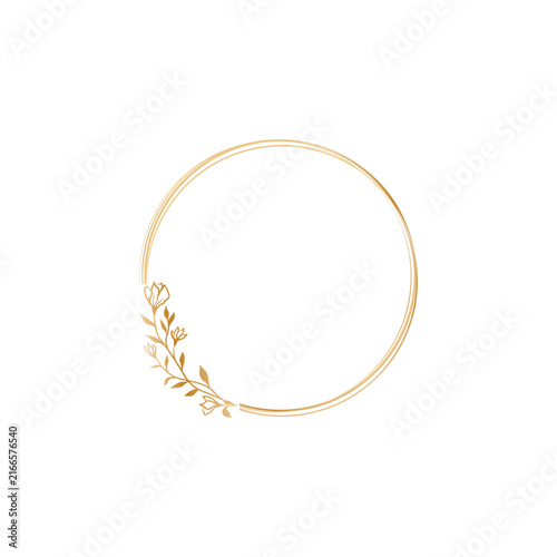 Elegant Golden Circle Frame Decorated with Botanical Flower Branches