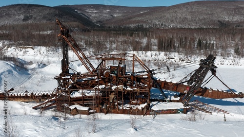 Obraz na plátně Chatanika Alaska Gold Dredge Skeleton
