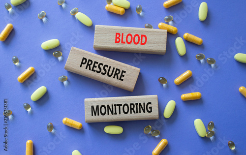 Cuadro en lienzo Blood Pressure Monitoring symbol