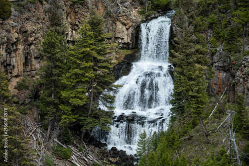 Fotografie Undine Falls and the Gardiner River, Yellowstone National Park, summer vacation