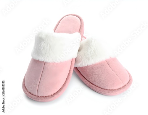 Pink closed toe slippers with white fur trim